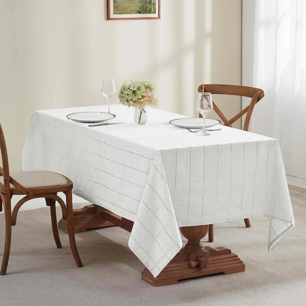 Izod Chadwick Lurex 60 x 144